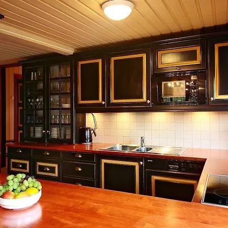 Alpelia Holiday home